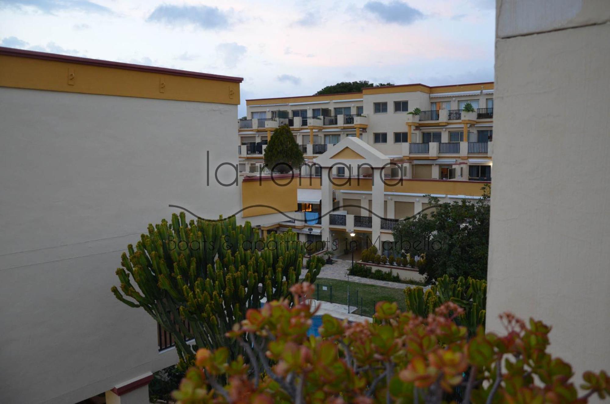 Laromanamarbella Punto Es Appartement Marbella